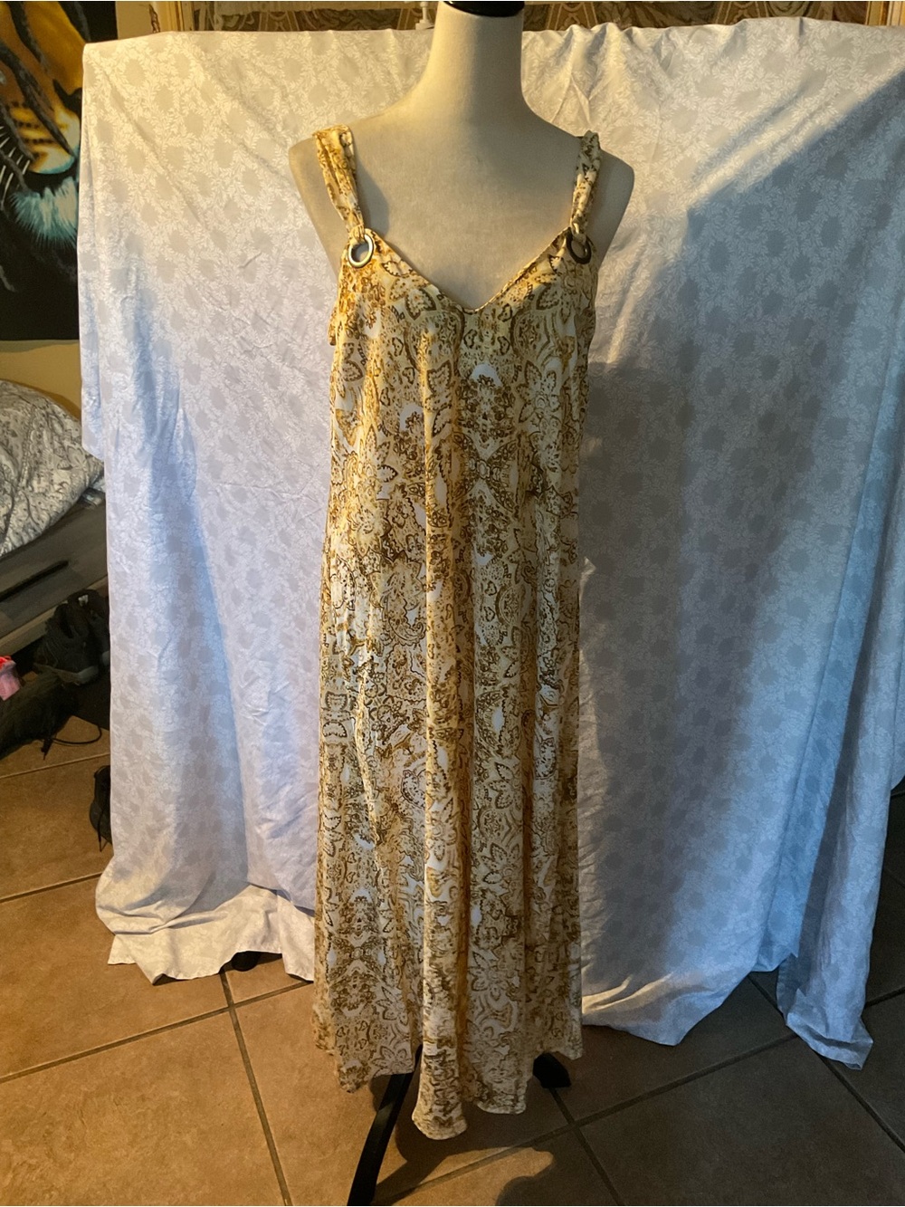 Forever 21 Gold Printed Ring-Strap Maxi Dress